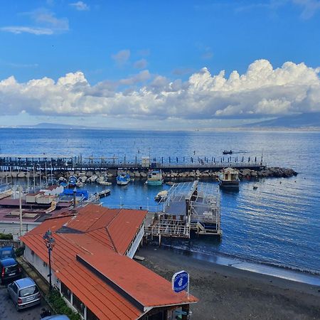 Il Borgo Antico Sorrento Sea Viewアパートメント エクステリア 写真